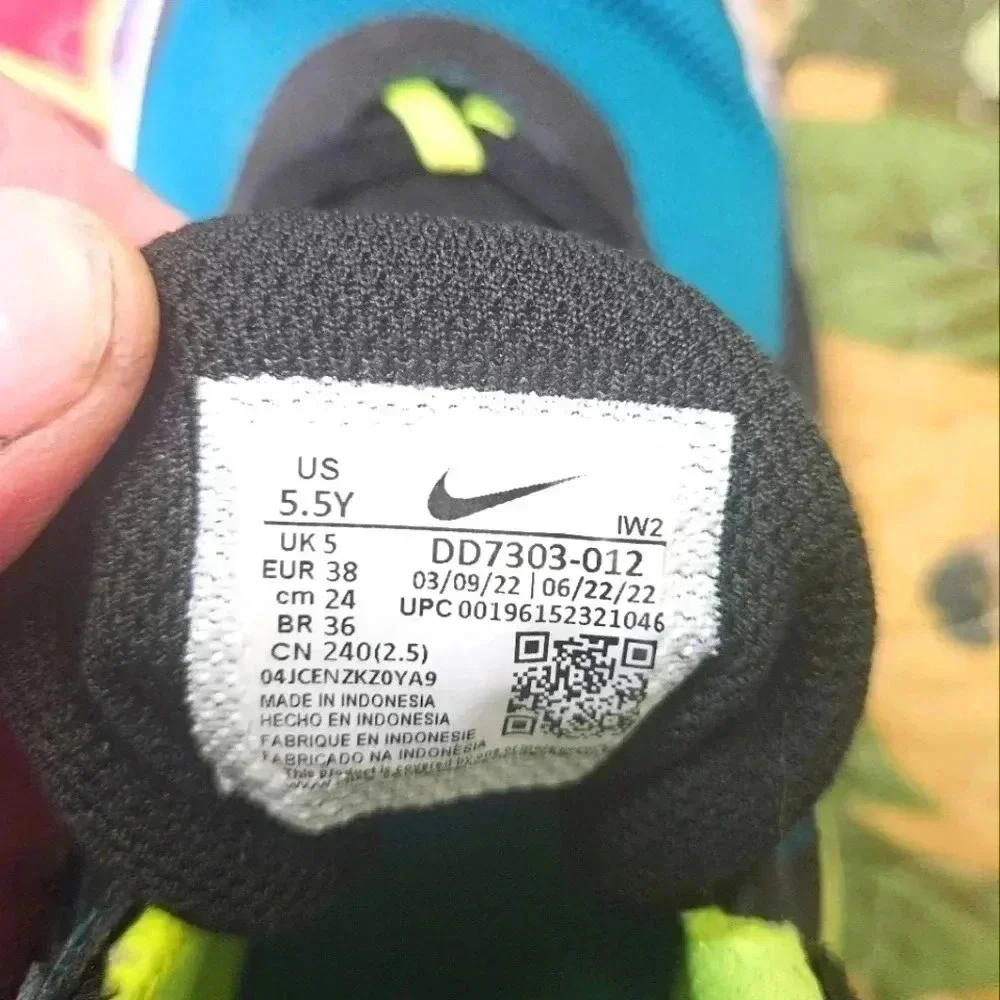 Nike‎ Hustle youth basketball shoes